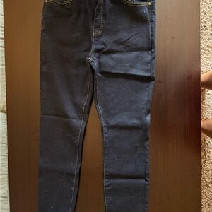 Elegant Black Skinny Jeans for Women